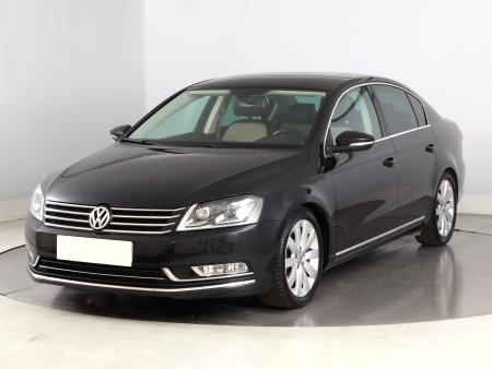 Volkswagen Passat, 2012 - pohled č. 3