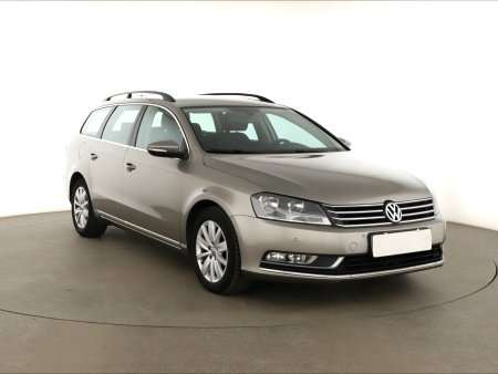 Volkswagen Passat, 2012