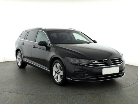Volkswagen Passat, 2020