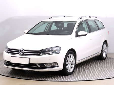 Volkswagen Passat, 2011 - pohled č. 3