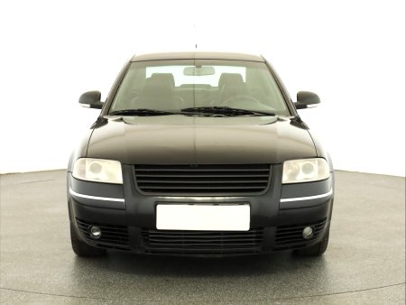 Volkswagen Passat, 2002 - pohled č. 2