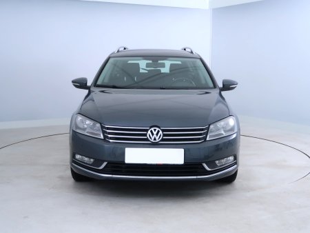 Volkswagen Passat, 2012 - pohled č. 2
