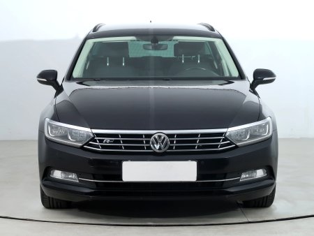 Volkswagen Passat, 2015 - pohled č. 2