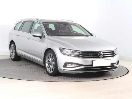Volkswagen Passat, 2020
