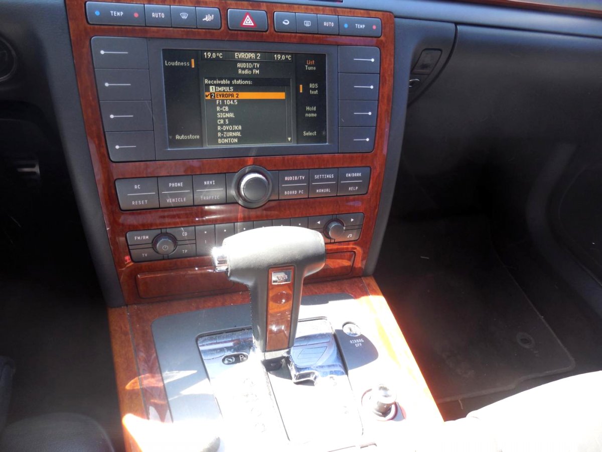 Volkswagen Phaeton, 2005 - pohled č. 9