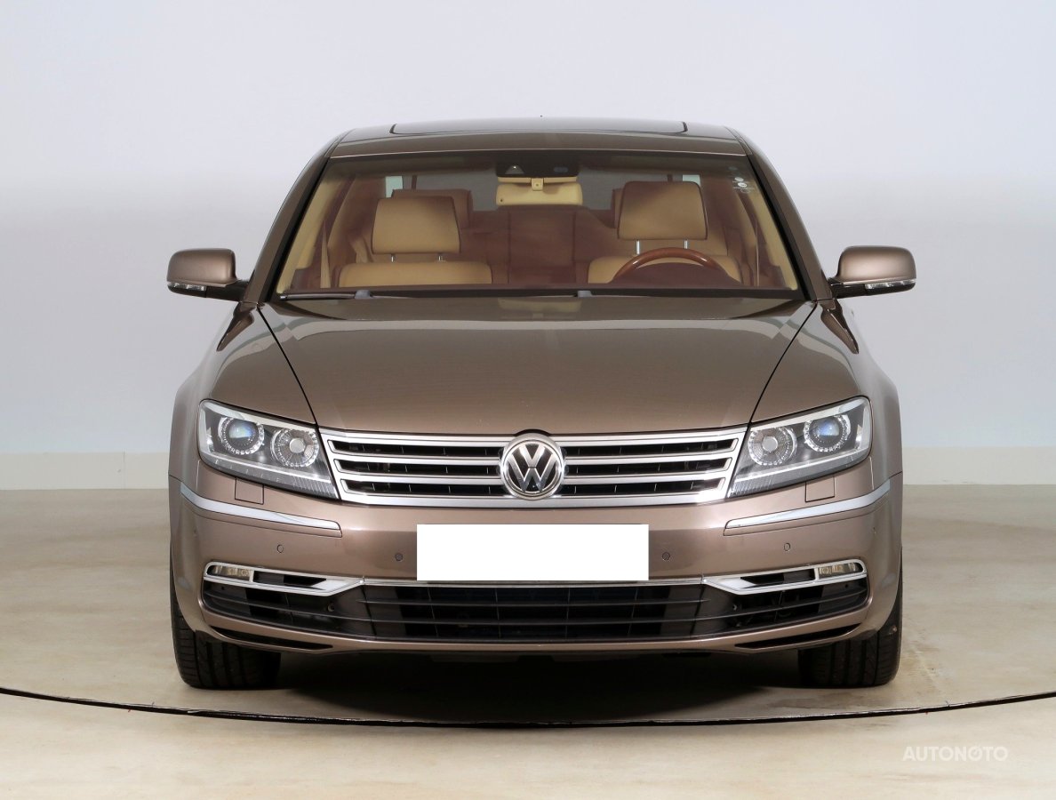 Volkswagen Phaeton, 2011 - pohled č. 2