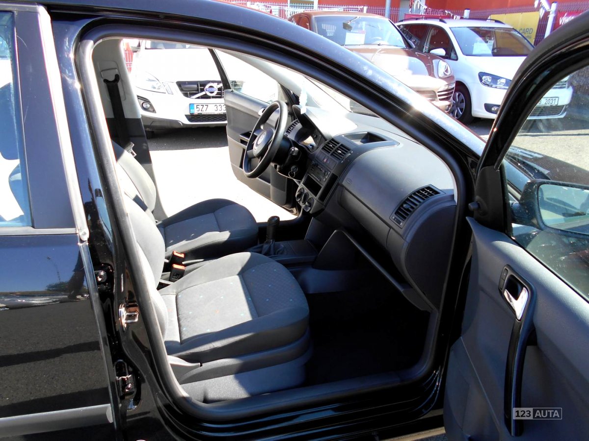 Volkswagen Polo, 2003 - pohled č. 13