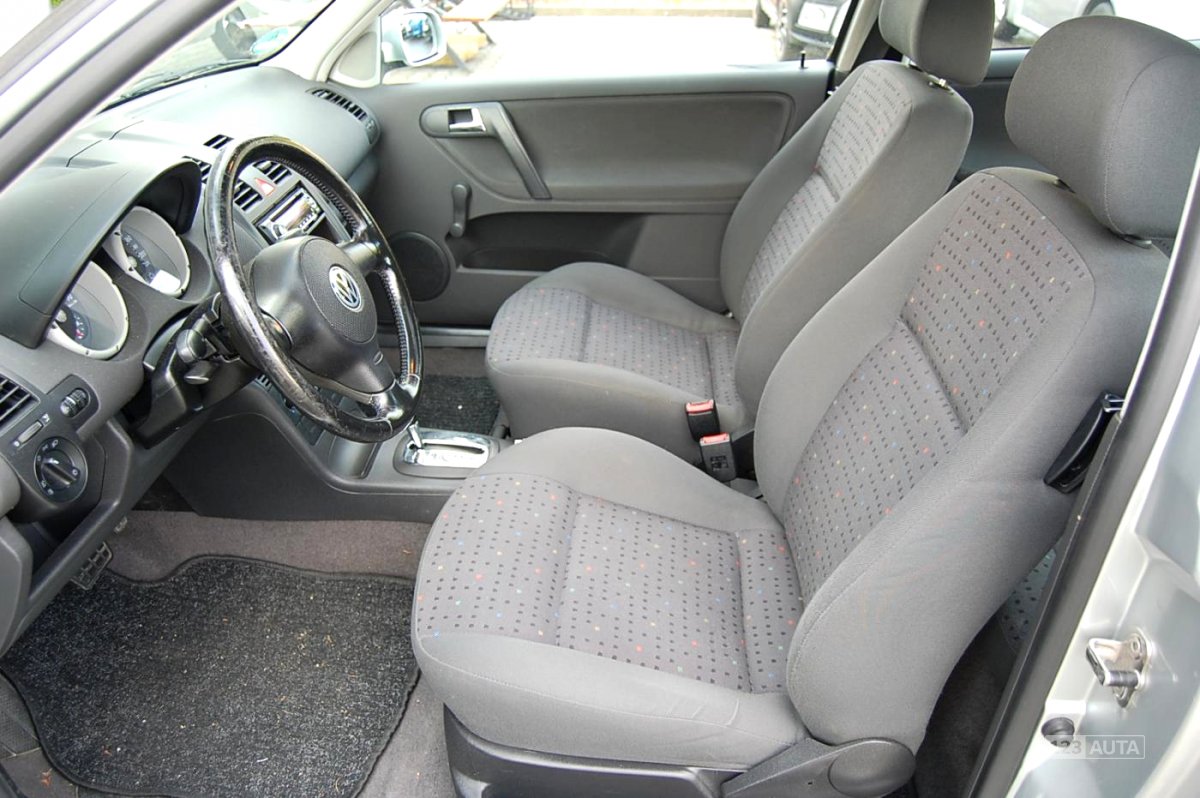 Volkswagen Polo, 2000 - pohled č. 7