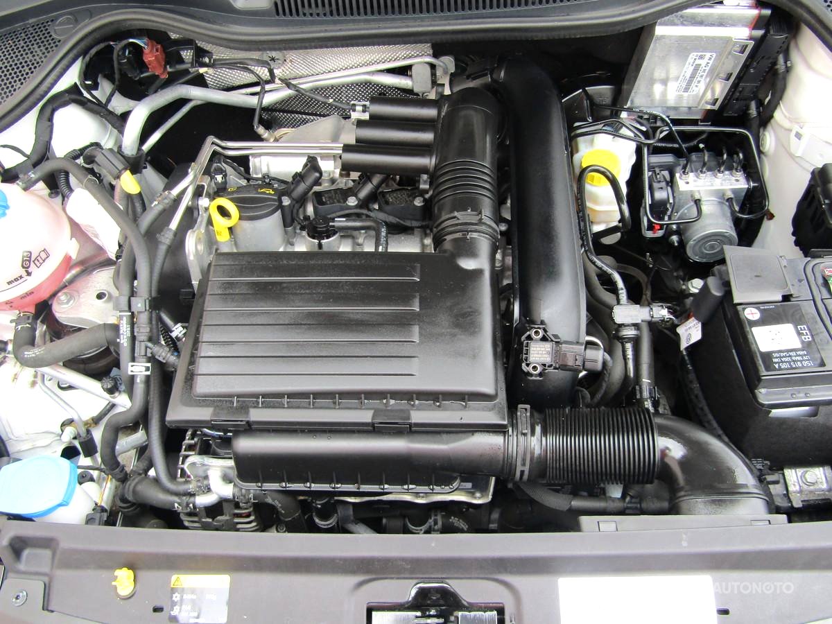 Volkswagen Polo, 2015 - pohled č. 9