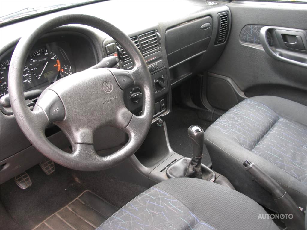 Volkswagen Polo, 1998 - pohled č. 5