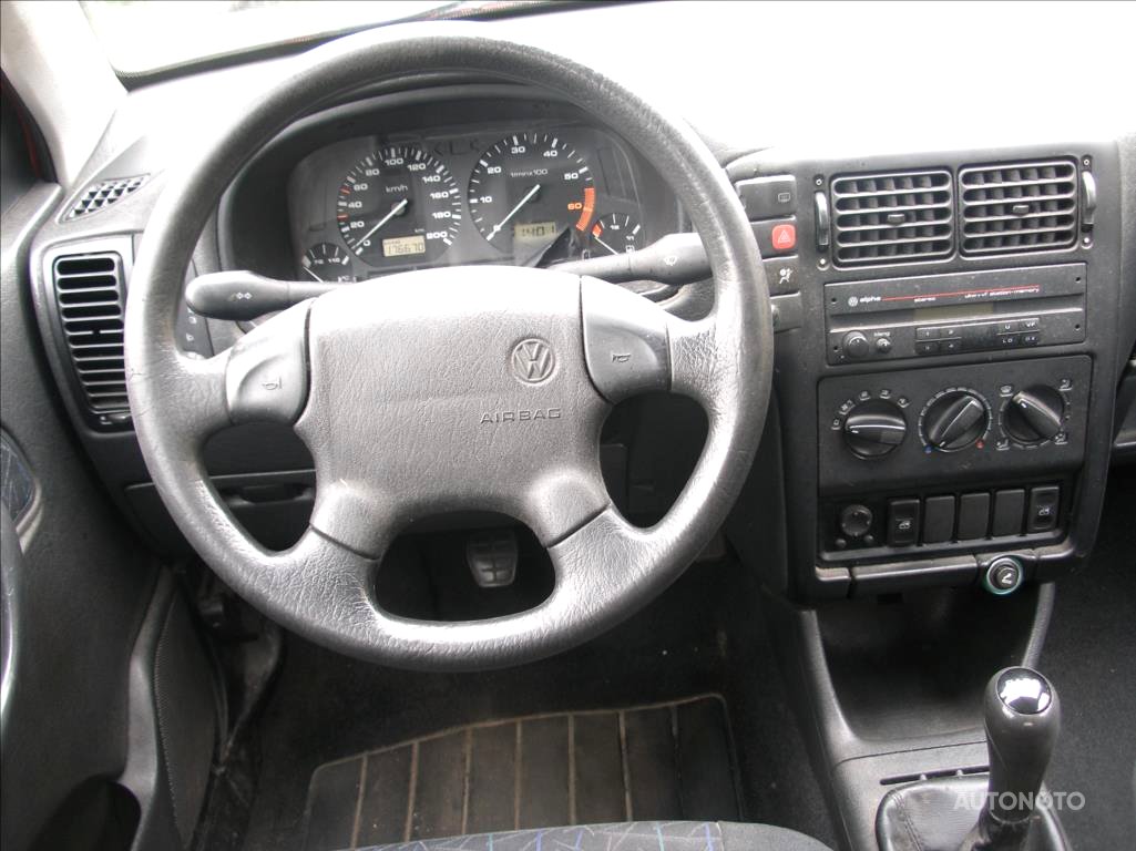Volkswagen Polo, 1998 - pohled č. 9