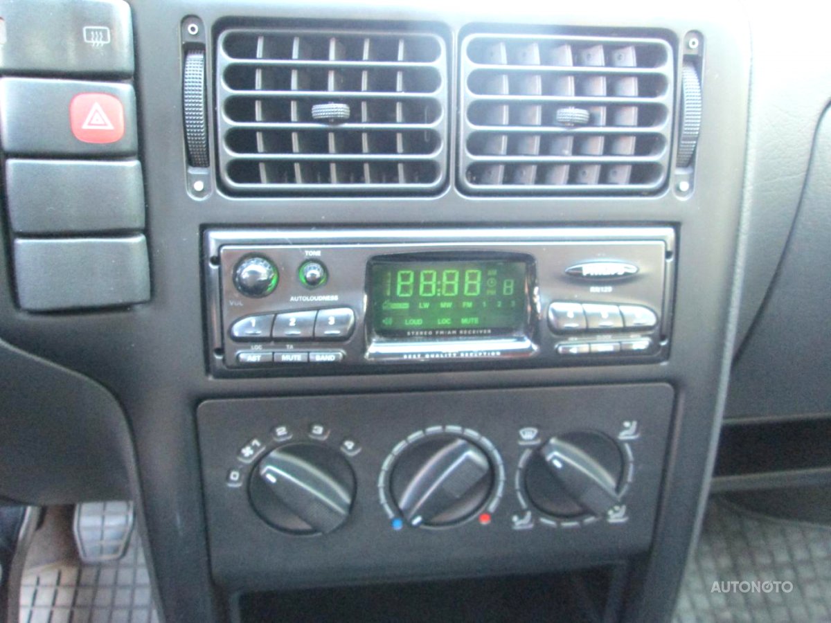 Volkswagen Polo, 1998 - pohled č. 9