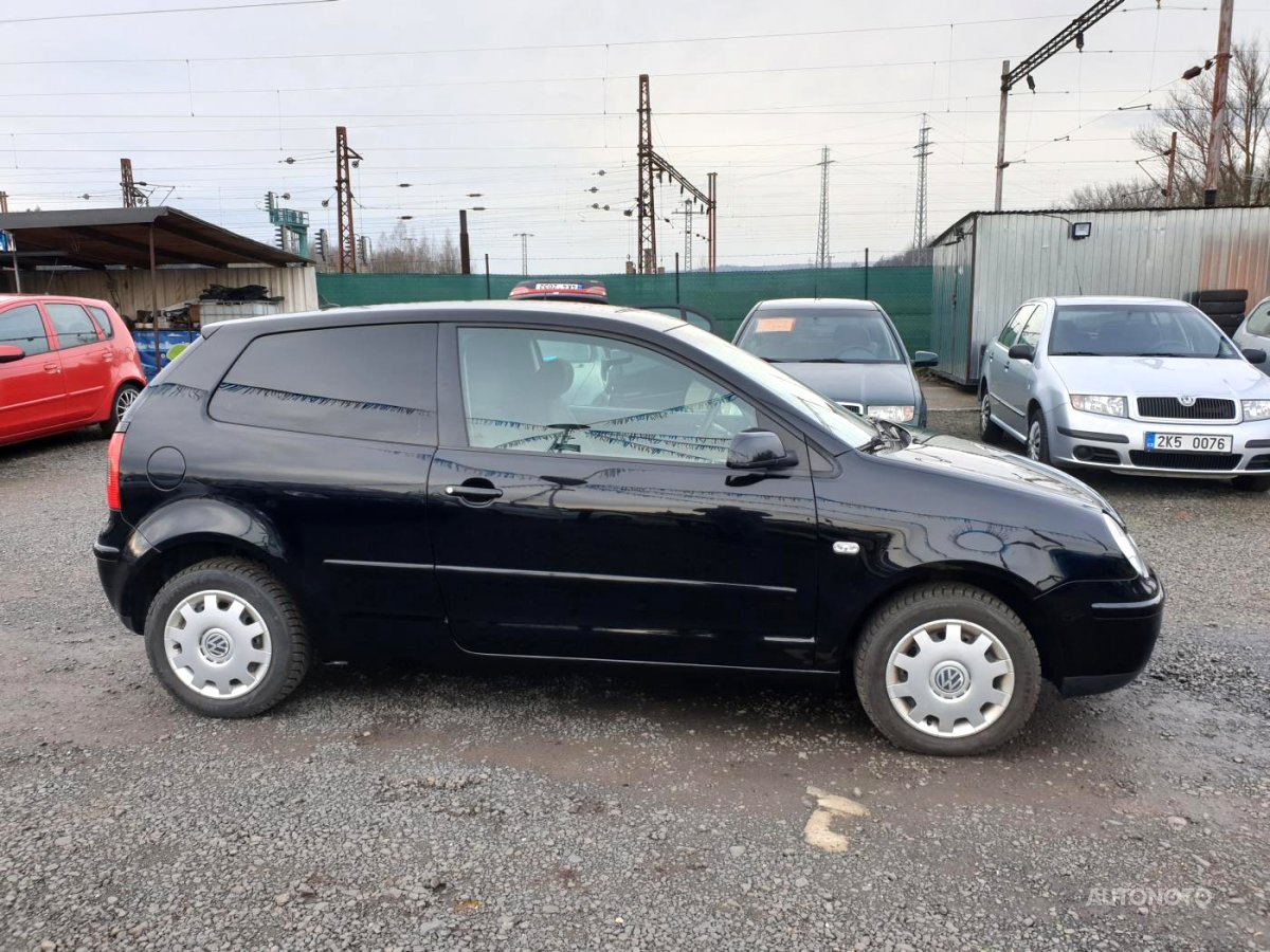 Volkswagen Polo, 2004 - pohled č. 3