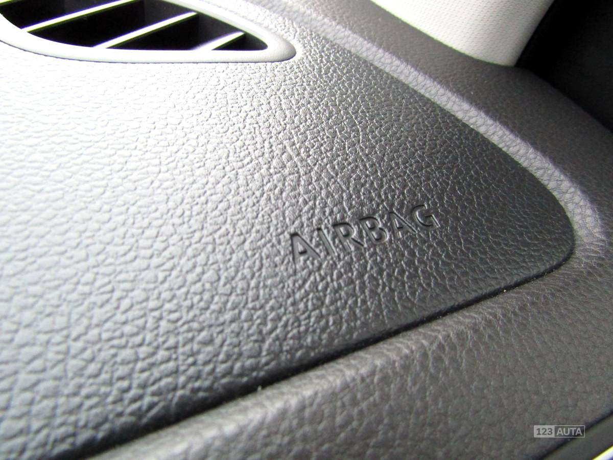 Volkswagen Polo, 2012 - pohled č. 23