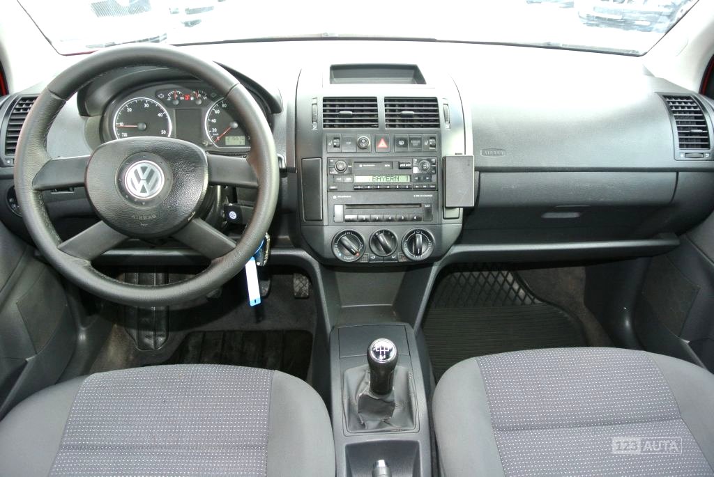 Volkswagen Polo, 2004 - pohled č. 11