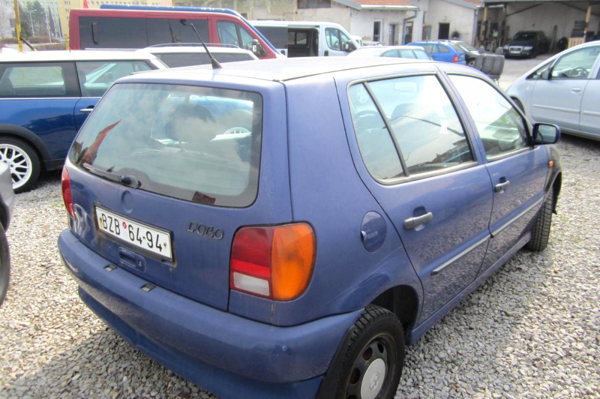 Volkswagen Polo, 1995 - pohled č. 3
