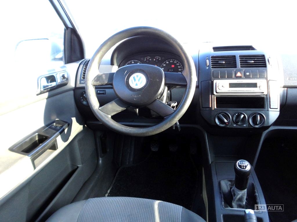 Volkswagen Polo, 2002 - pohled č. 13