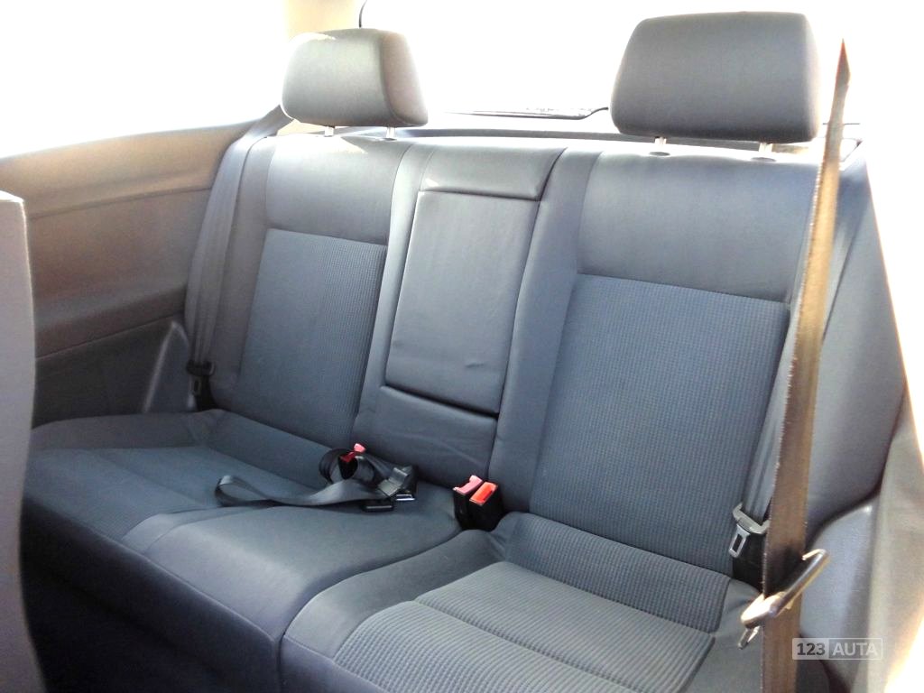 Volkswagen Polo, 2002 - pohled č. 15