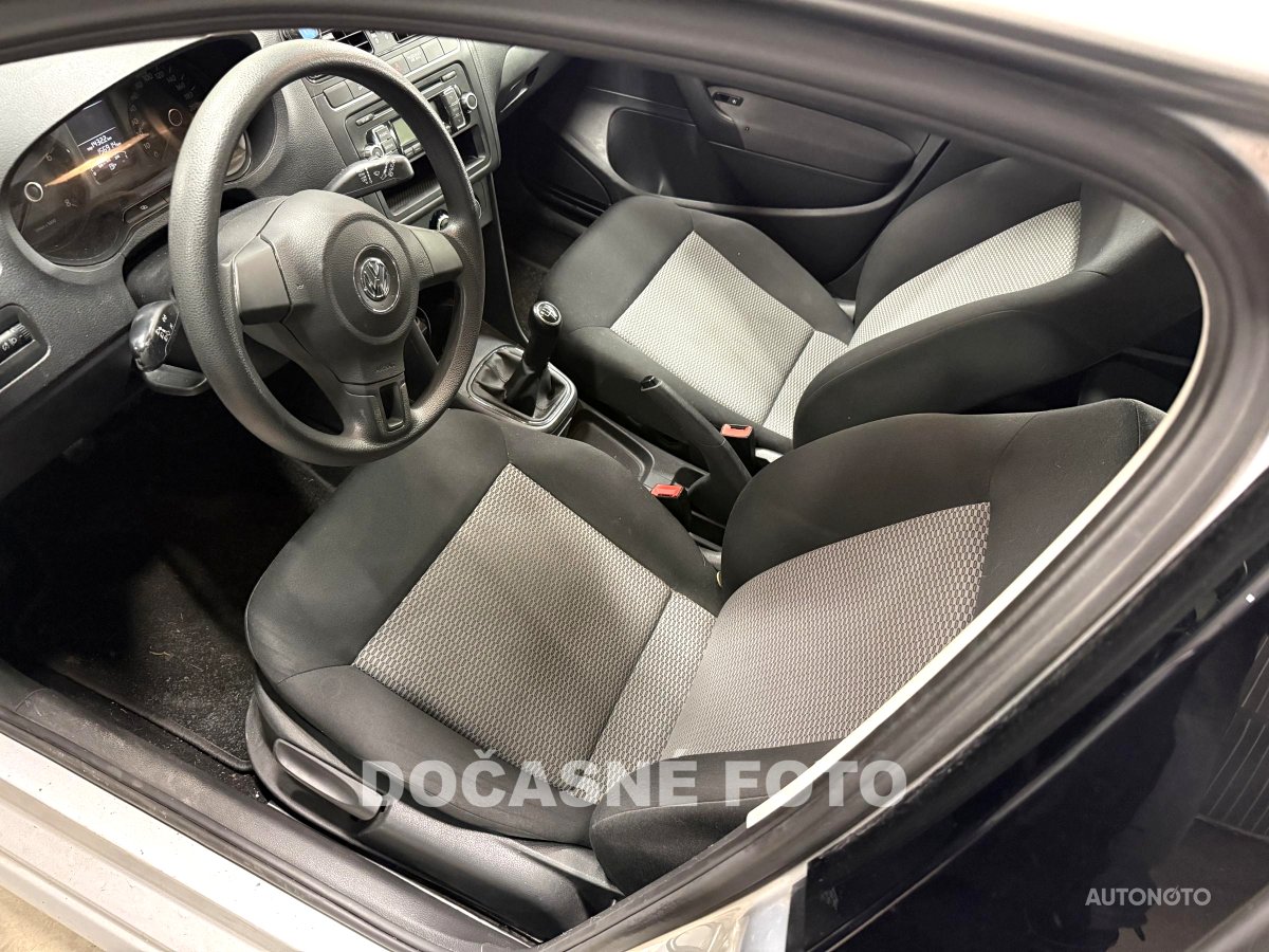Volkswagen Polo, 2011 - pohled č. 3