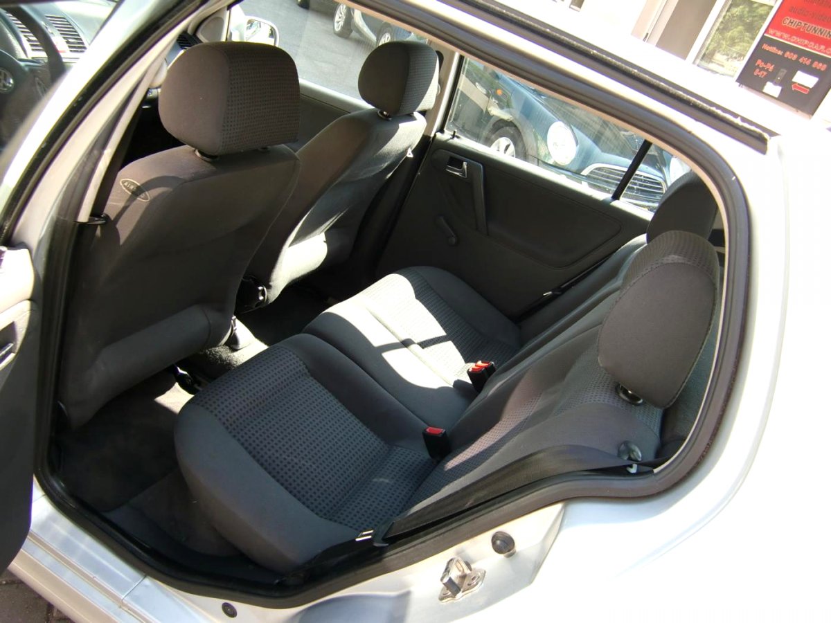 Volkswagen Polo, 2001 - pohled č. 7