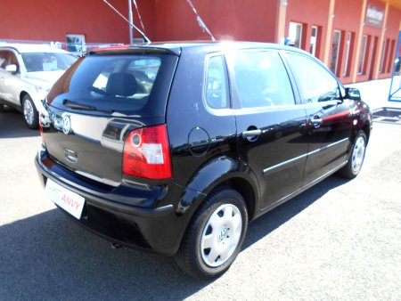 Volkswagen Polo, 2003 - pohled č. 4