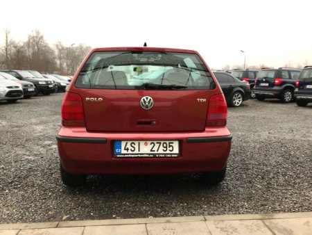 Volkswagen Polo, 2000 - pohled č. 5