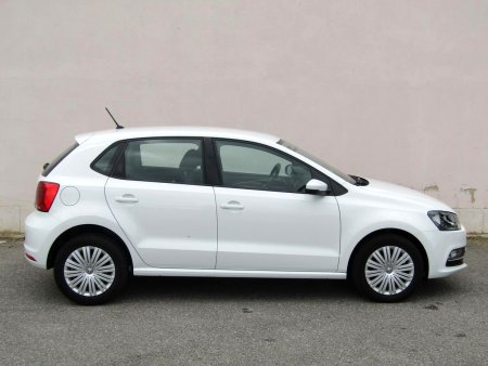 Volkswagen Polo, 2015 - pohled č. 4