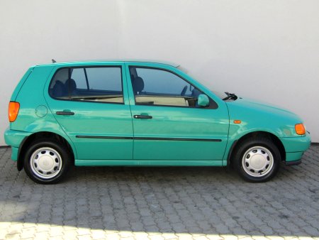 Volkswagen Polo, 1995 - pohled č. 4