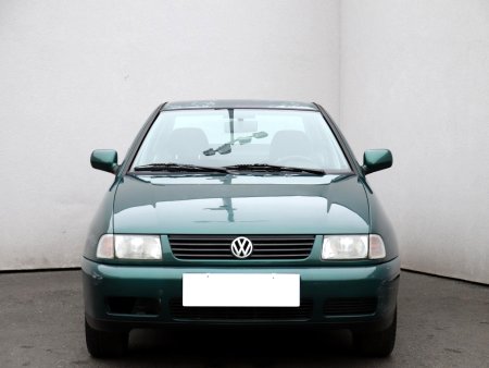 Volkswagen Polo, 1997 - pohled č. 2
