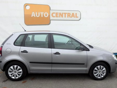 Volkswagen Polo, 2006 - pohled č. 3