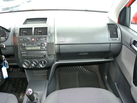 Volkswagen Polo, 2004 - pohled č. 13