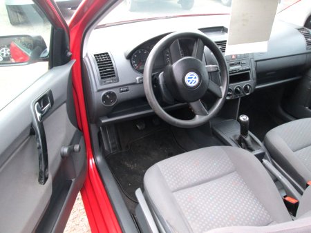Volkswagen Polo, 2002 - pohled č. 5