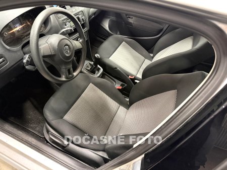 Volkswagen Polo, 2011 - pohled č. 3