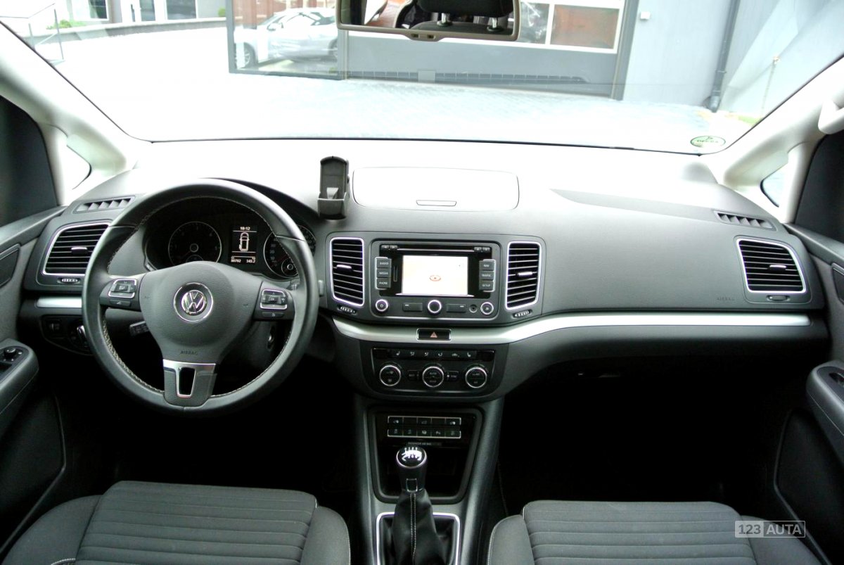 Volkswagen Sharan, 2014 - pohled č. 10