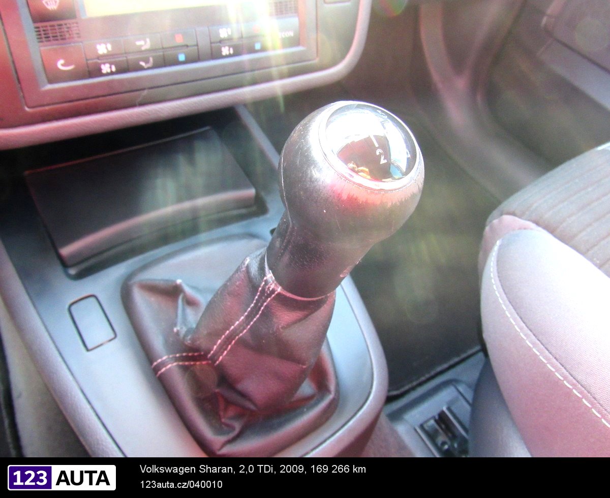 Volkswagen Sharan, 2009 - pohled č. 22