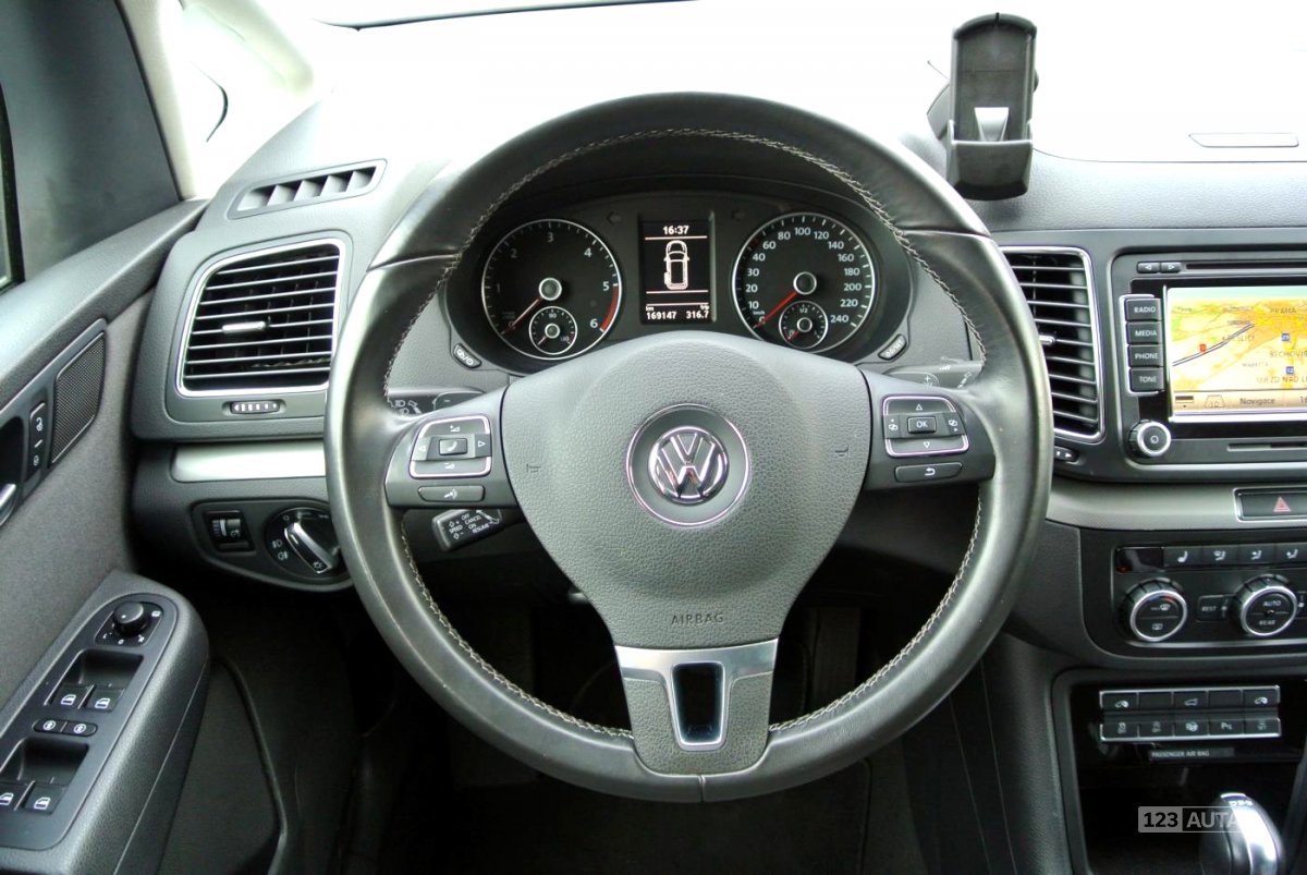 Volkswagen Sharan, 2013 - pohled č. 14