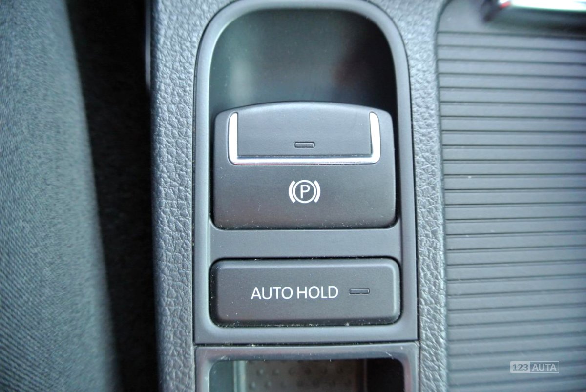 Volkswagen Sharan, 2015 - pohled č. 19