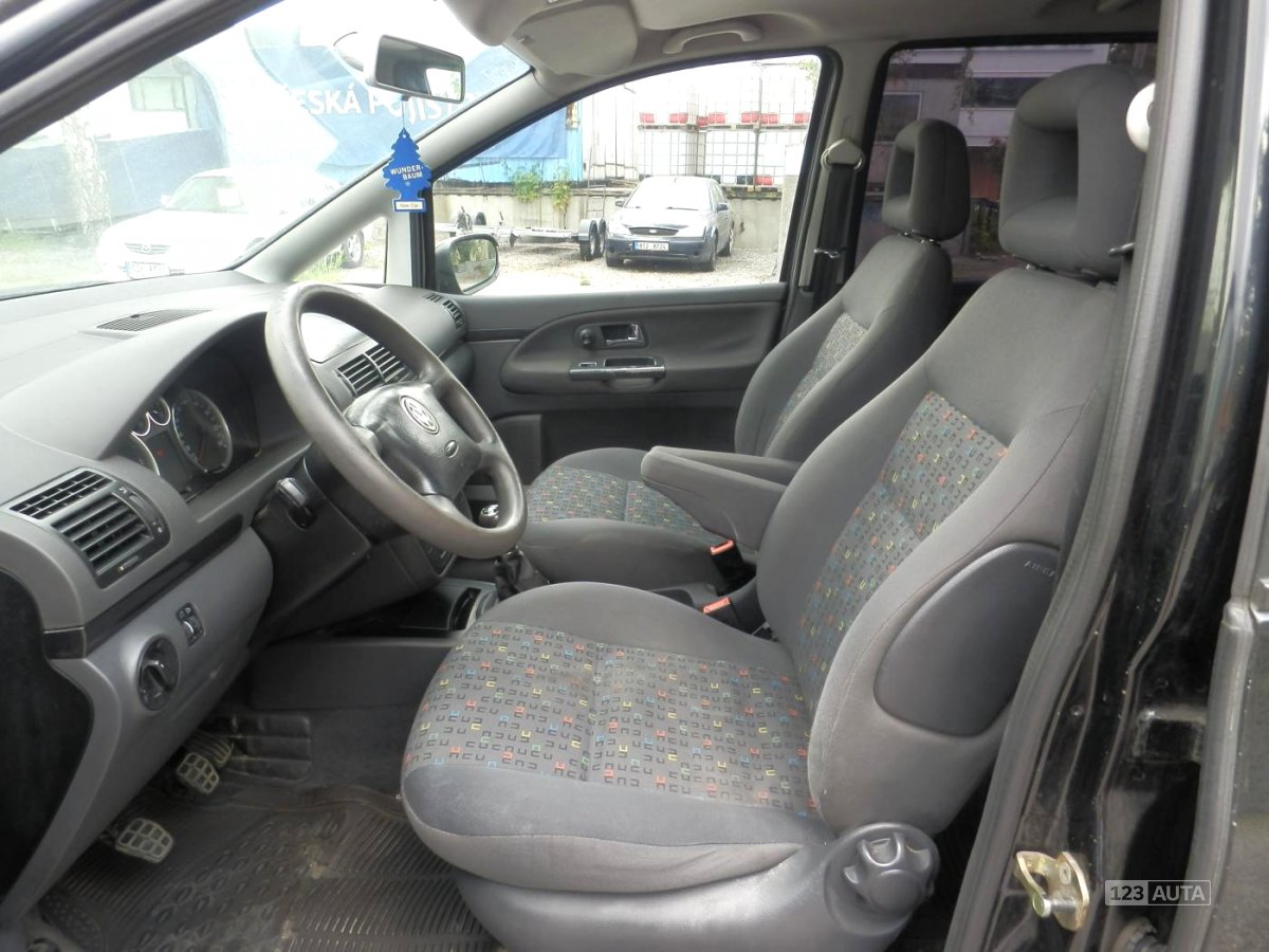 Volkswagen Sharan, 2002 - pohled č. 15