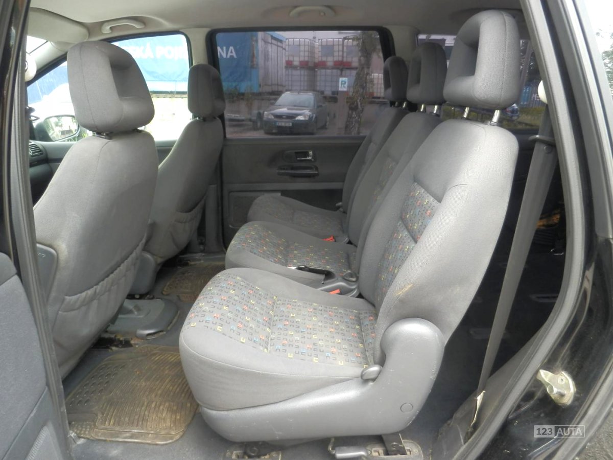 Volkswagen Sharan, 2002 - pohled č. 16
