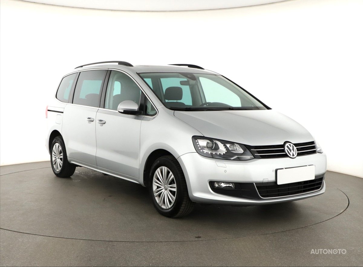 Volkswagen Sharan, 2022 - celkový pohled