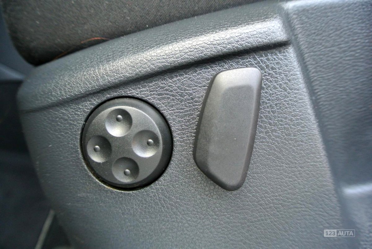 Volkswagen Sharan, 2013 - pohled č. 21