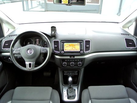 Volkswagen Sharan, 2013 - pohled č. 11