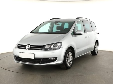 Volkswagen Sharan, 2022 - pohled č. 3