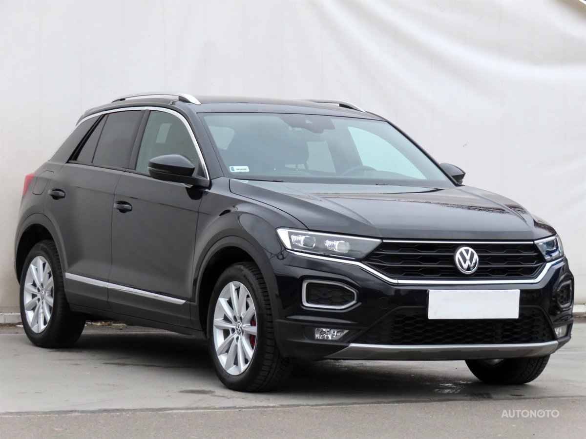 Volkswagen T-Roc, 2018 - celkový pohled