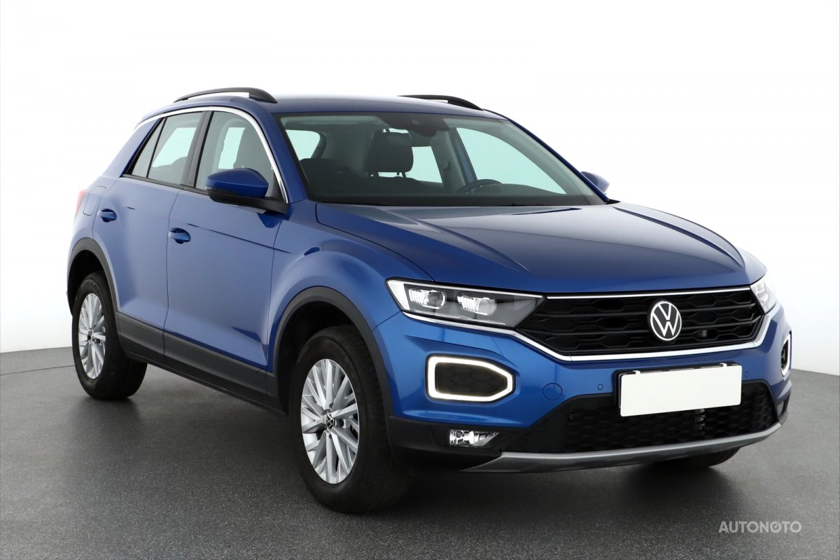 Volkswagen T-Roc, 2021 - celkový pohled