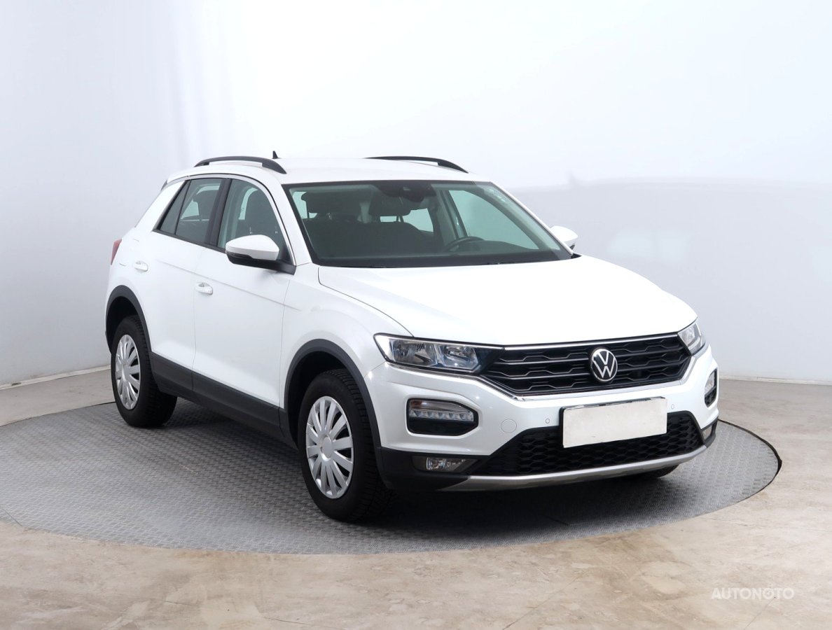 Volkswagen T-Roc, 2021 - celkový pohled