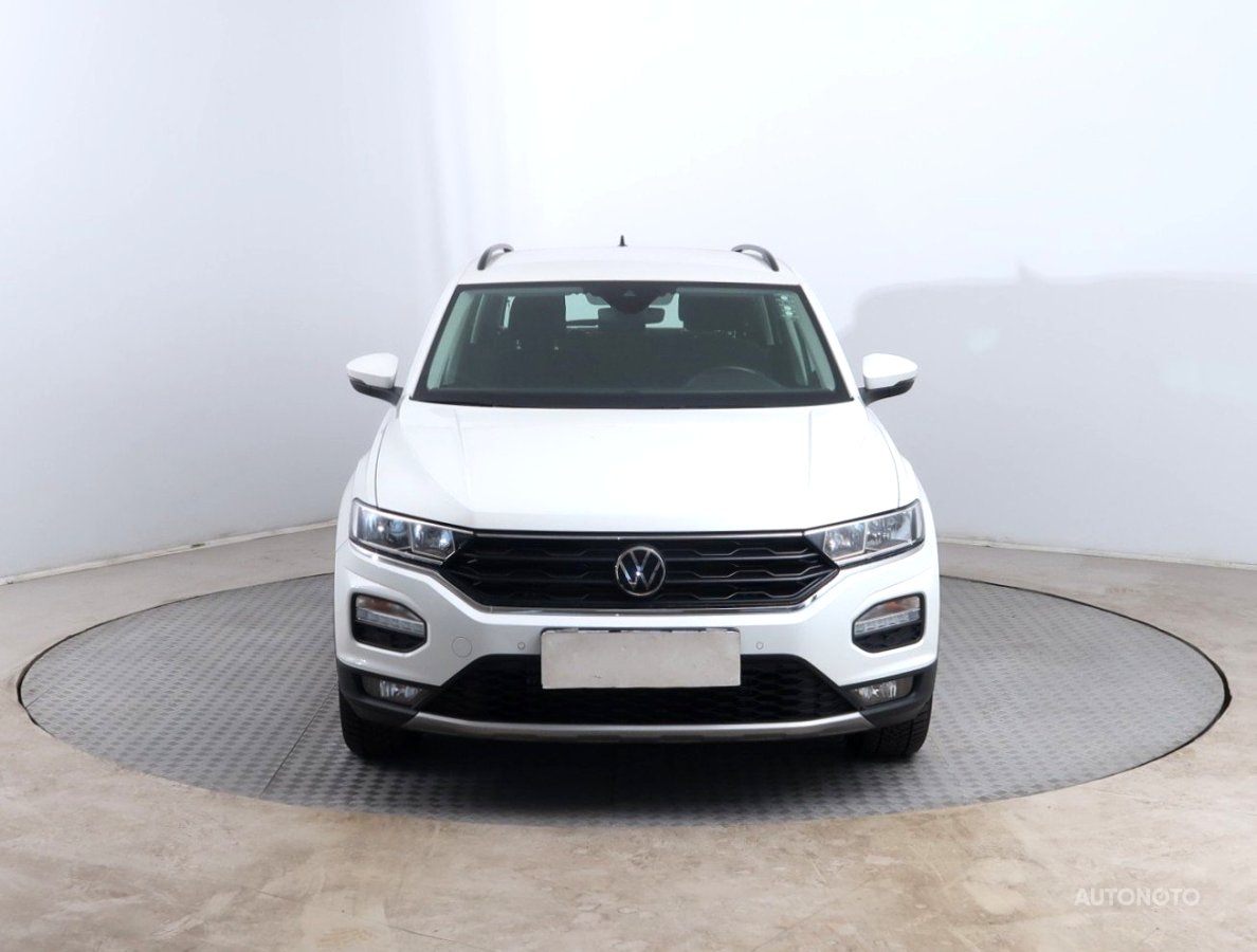 Volkswagen T-Roc, 2021 - pohled č. 2