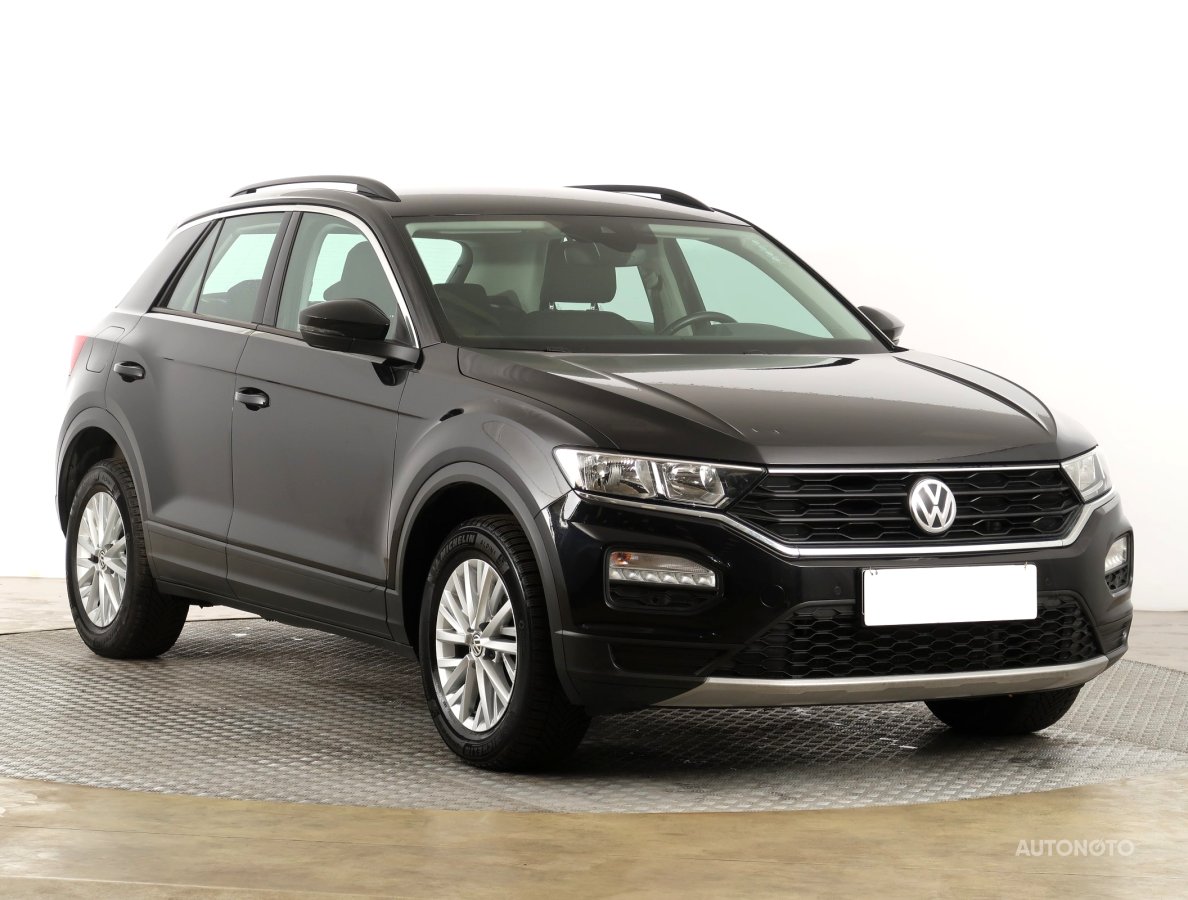 Volkswagen T-Roc, 2020 - celkový pohled