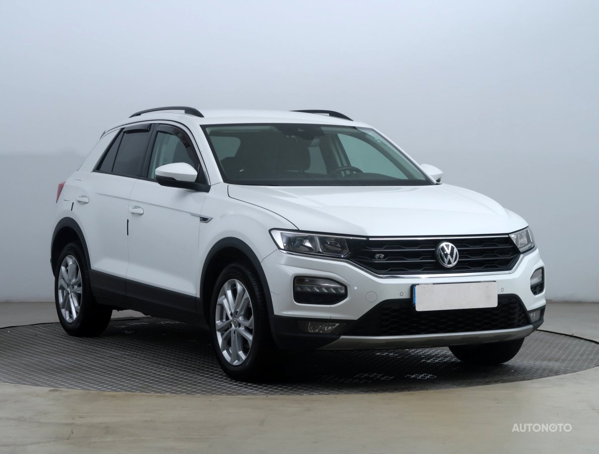 Volkswagen T-Roc, 2019 - celkový pohled