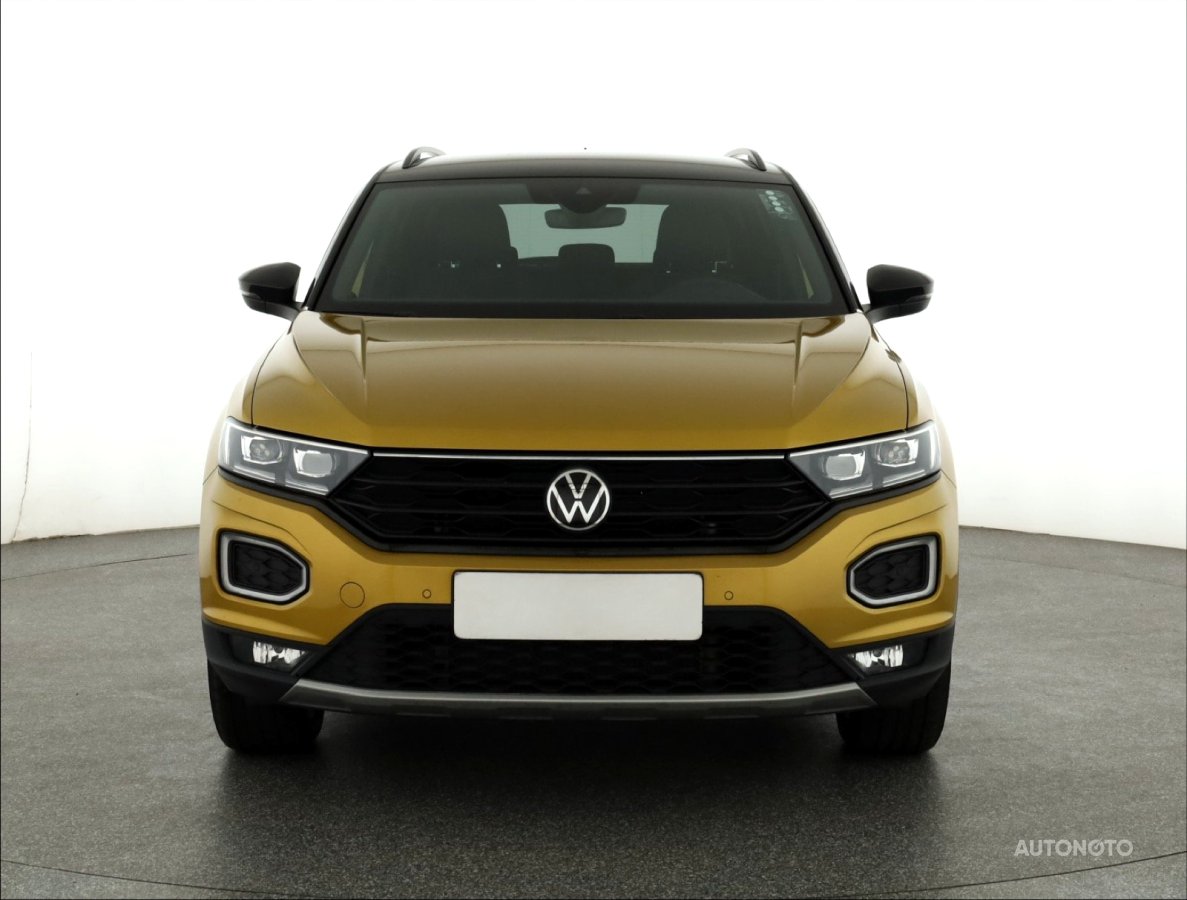 Volkswagen T-Roc, 2021 - pohled č. 2